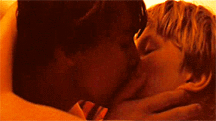 HE LOVES ME 4 598e43650927a.gif