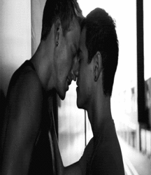 HE LOVES ME 5 598fa6c57a209.gif