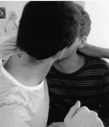 HE LOVES ME 5 598fa6d868b0d.jpg