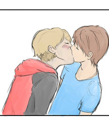 HE LOVES ME 5 598fa6da00f47.jpg