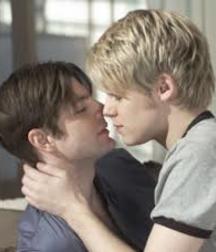 HE LOVES ME 5 598fa6dad5e72.jpg