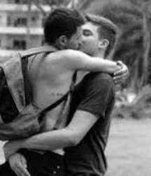 HE LOVES ME 5 598fa6de0c071.jpg