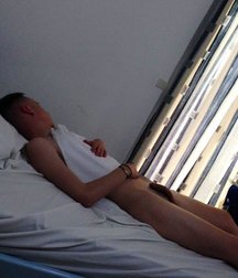 Peel back the sheets and get a treat 59ad28e9c3421.jpg