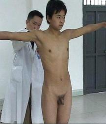 Public-Nudity 59b51924bb20c.jpg