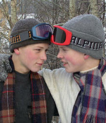 Frohny & Lucas 59bbaccad8c79.jpg