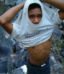 Lao 59bbad864bb3f.jpg