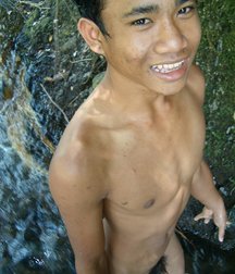 Lao 59bbaddfc1484.jpg