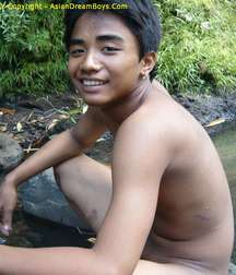 Kadek 59bd0de9a17f7.jpg