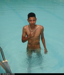 Uploaded by:Flo 59bd0edc04246.jpg