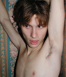 Uploaded by:Flo 59d35a8317a1d.jpg