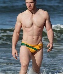 Summertime bulges  5acef1b0e19bd.jpeg