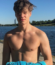 Uncle Ernie's Mix-it-Up XXX 599ecff097139.jpg