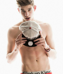 UNCLE ERNIE'S MIX-IT-UP LIV 59a74806bcb5e.jpg