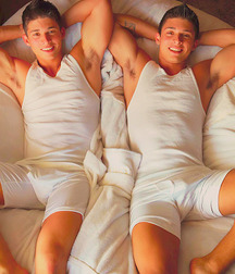 UNCLE ERNIE'S MIX-IT-UP 59aa029a1f38b.jpg