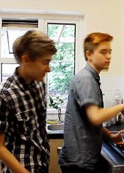 ERNIE'S MIX-IT-UP 59c84fd44c68b.gif