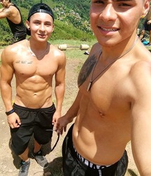 Uncle Ernie's Boner Makers 6 59e8a963d73de.jpg