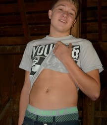 Uncle Ernie's Boner Makers 22 59ec00aacd31f.jpg