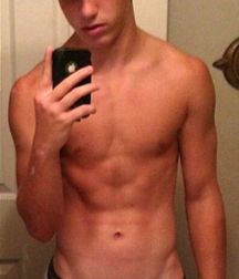 Uncle Ernie's Boner Makers 32 59f09bfa8ea0d.jpg