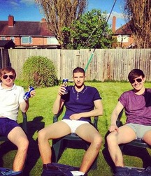 lads drinking 1 59a1d40cc4c6d.jpg