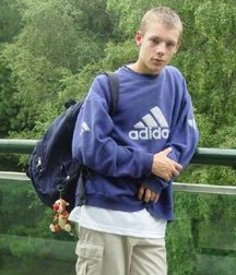 Lads In Trackies 2 5a2411d6dda89.jpg
