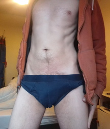 me 5998910d43c74.jpg