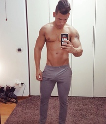 Brasilian dancer fitness model  599b2d542bf9c.jpg