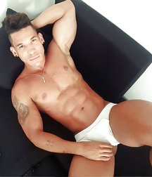 Brasilian dancer fitness model  599b2da3ae629.jpg