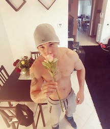 Brasilian dancer fitness model  599b2dd4bbd61.jpg