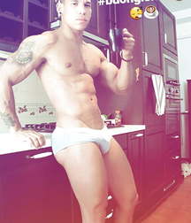 Brasilian dancer fitness model  599b2fd0ee9c9.jpg