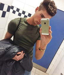 Beautiful sexy guys 1 599daca5d8dfb.jpg