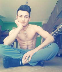 Beautiful sexy guys 1 599dacb75ed31.jpg