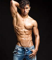 Beautiful sexy guys 1 599dacd8bec6b.jpg