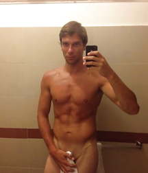 Beautiful sexy guys 1 599dacf2104a3.jpg