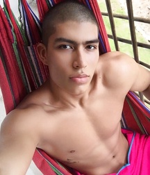 Beautiful sexy guys 2 599dd413d5aef.jpg