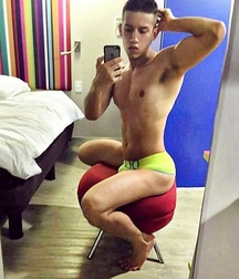 Beautiful sexy guys 2 599dd42121ee1.jpg