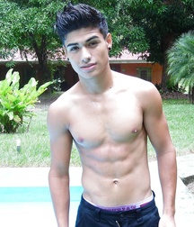 Beautiful sexy guys 2 599dd468ef325.jpg