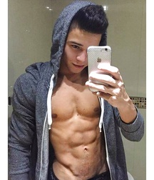 Beautiful sexy guys 2 599dd48c051bd.jpg