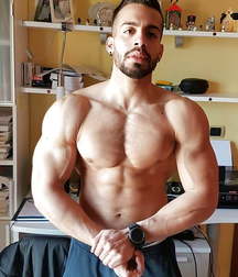 Beautiful sexy guys 2 599dd4cc2ccf1.jpg
