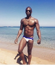 Beautiful sexy guys 2 599dd5ee58058.jpg