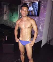 Beautiful sexy guys 2 599dd5f9aaaea.jpg
