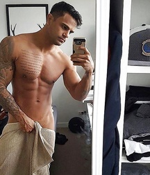 Beautiful sexy guys 2 599dd6317f515.jpg