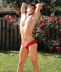 Beautiful sexy guys 2 599dd660c84e6.jpg