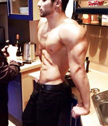 Beautiful sexy guys 2 599dd6822adb9.jpg