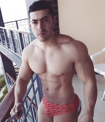 Beautiful sexy guys 3 599ee9914e40a.jpg