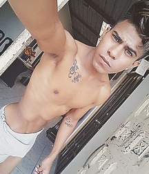 Beautiful sexy guys 3 599ee996621e3.jpg