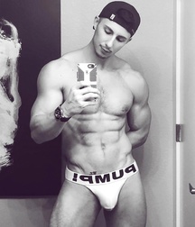 Beautiful sexy guys 3 599eea5eda3d4.jpg