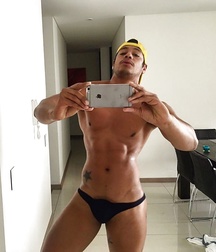 Beautiful sexy guys 3 599eea96cf51b.jpg