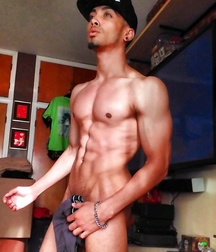 Beautiful sexy guys 3 599eec0c996bc.jpg