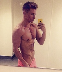 Beautiful sexy guys 3 599eec364c8e1.jpg