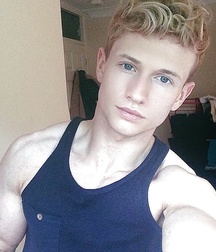 Beautiful sexy guys 3 599eec43e75c5.jpg